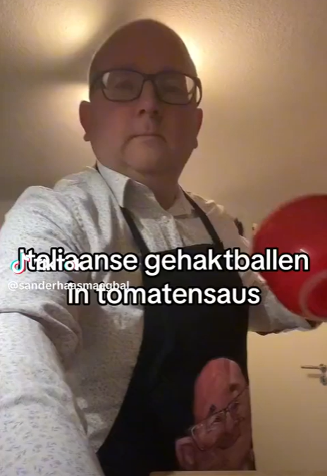 Gehaktballen in tomatensaus